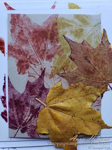 This Leaf Stamping Technique Is A Must-Try For Fall Cards Diy Recycle Bottles, Leaf Stamping, Dry Leaf Art, Leaf Print Art, Diy Leaves, Leaf Cards, Diy Watercolor Painting, Embossing Machine, Leaf Crafts