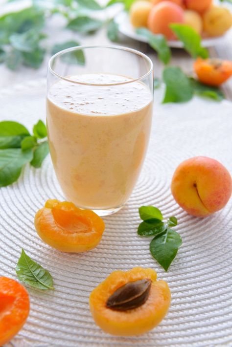 Apricot Smoothie Recipes, Low Sugar Protein Shakes, Kathy Smith, Protein Shake Recipe, Apricot Smoothie, Protein Shake Recipes, Raw Almonds, Vanilla Protein Powder, Protein Shake