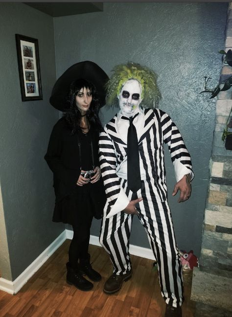 Beetle juice and Lydia deetz halloween costume Beatle Juice And Lydia Costume, Bettel Juice Costumes, Bettle Juice And Lydia Costume, Beetle Juice Couple Costume, Beetle Juice And Lydia Costume, Bettle Juice Costume Diy, Bettle Juice Outfits, Bettel Juice, Beetle Juice And Lydia