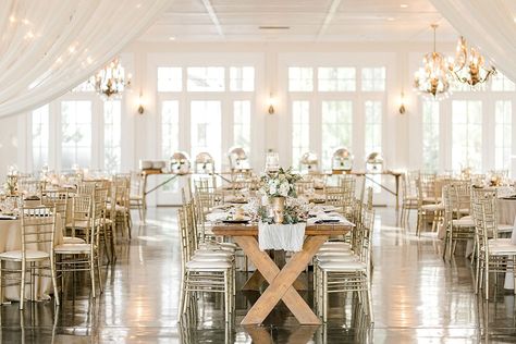 The Best Wedding Venues in Atlanta - that are NOT barns | Audrey Grace Photo | Have you been dreaming up the perfect wedding in Atlanta, but can't seem to find a venue that's NOT a barn? I've got you, friend. Head over to my blog for the full list of wedding venues in the Atlanta area that are not barns. Butterfly Pavilion, Unique Event Venues, Glass Chapel, North Georgia Wedding, Atlanta Wedding Photography, Atlanta Wedding Venues, Wedding Venues Indoor, Georgia Wedding Venues, Indoor Event