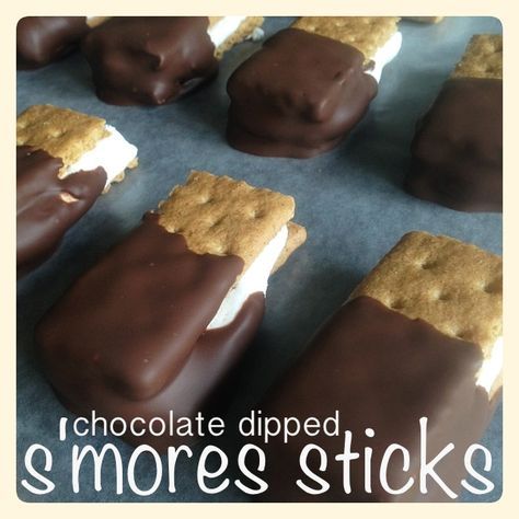 Dipped Smores, Smores Recipe, Smores Dessert, Smore Recipes, Dessert Dips, Marshmallow Fluff, S'mores, Snacks Für Party, Hot Fudge