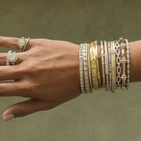 Gold And Silver Jewelry Mixed, Mixing Silver And Gold Jewelry, Silver And Gold Jewelry Mixing, Mixed Metal Bracelets, Dope Jewelry Accessories, Gold And Silver Bracelets, Mixed Metal Jewelry, Dope Jewelry, Classy Jewelry