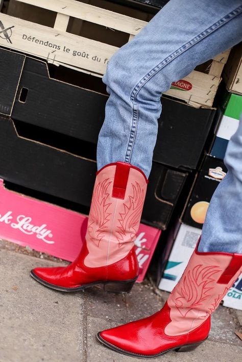 Pink Cowboy Boots, Red Cowboy Boots, Pink Cowboy, Leather Cowboy Boots, Cowboy Cowgirl, Cowboy Boot, Boots Women, Dream Shoes, Colourful Outfits