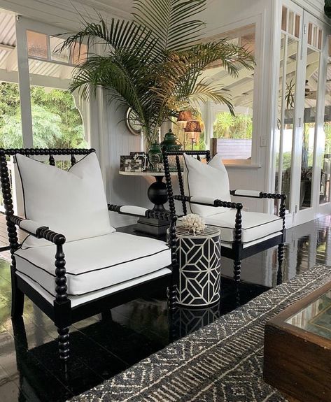 Black And White Sitting Room, Colonial Sitting Room, Colonial Style Interior Modern, Black And White Coastal Decor, Tropical British Colonial Interiors, Black And White Bedrooms, British Homes Interior, Tropical British Colonial Style, Caribbean Interior Design