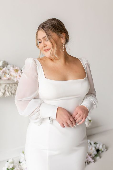 Square Neckline Plus Size Wedding Dress, Civil Wedding Plus Size Dress, White Minimalist Wedding Dress, Short Curvy Wedding Dress, Plus Size Square Neck Wedding Dress, Square Neck Plus Size Wedding Dress, Plus Size Plain Wedding Dress, Plus Size Wedding Dresses With Sleeves Simple, Simple Wedding Dress Curvy Bride