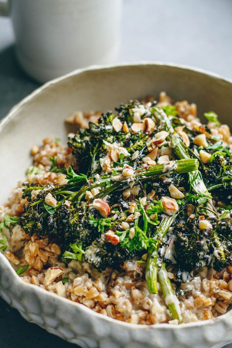 Roasted Broccoli & Farro Salad with Preserved Lemon Tahini Dressing – healthienut – Easy to follow plant-forward recipes Broccoli Farro Salad, Farro Salad Dressing, Whole Grain Salad Recipes, Healthy Lunch Ideas Winter, Farrow Recipes, Crispy Farro Salad, Warm Farro Salad, Farro Dinner Recipes, Recipes With Farro