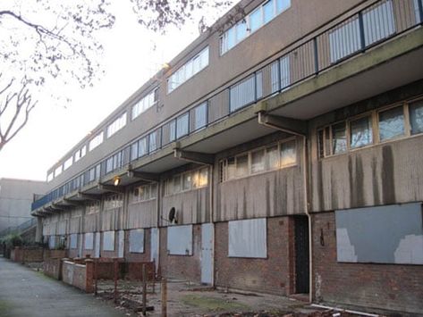 Gallery: The last days of Elephant and Castle's 1970s housing project Elephant And Castle, Last Days, The London, Last Day, Home Projects, 1970s, Castle, Elephant, London