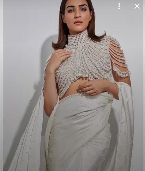 Manish Malhotra Saree, Co Ords Outfits, Wedding Wardrobe, Smokey Eye For Brown Eyes, Kriti Sanon, Manish Malhotra, Rosy Pink, Manish, Bollywood Actors