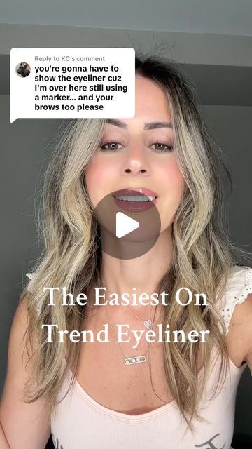 Jennifer Belle Pond on Instagram: "The easiest way to do eyeliner.  On trend and fool- proof, the brush does all the work for you.   Brush linked in my Amazon under tools. Black liner linked in my online store.  #eyelinertutorial #easyeyemakeup #easyeyeliner #ontrend #makeuptrend #trendymakeup" Barely There Eyeliner, How To Stop Eyeliner From Smudging, Best Waterline Eyeliner, Easy Way To Do Eyeliner, Under Eyeliner Makeup, 2024 Eyeliner Trends, Eye Makeup Tutorial Hooded Eyes, Small Winged Eyeliner, Natural Makeup Eyeliner