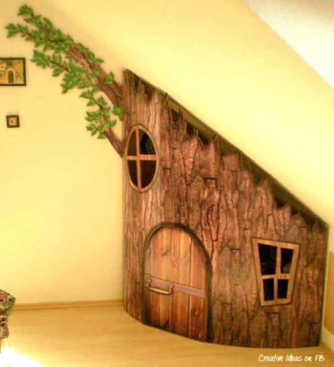 Indoor Tree House, Indoor Forts, تحت الدرج, Casa Hobbit, Indoor Tree, Cool Tree Houses, Kids Playhouse, Natural Home Decor, Cool Ideas