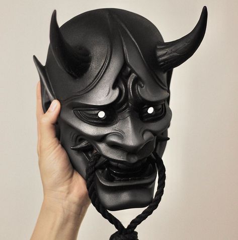 HANDMADE JAPANESE MASKS в Instagram: «Ghost 💀❗️Sales are temporary close❗️ ❌I don’t answer in comments. 👹Made of strength plastic. 📦 Worldwide…» Mascara Hanya, Mascara Hannya, Mask Paper Mache, Samurai Mask Tattoo, Mascara Oni, Japanese Hannya Mask, Japanese Oni Mask, Japanese Masks, Hannya Mask Tattoo