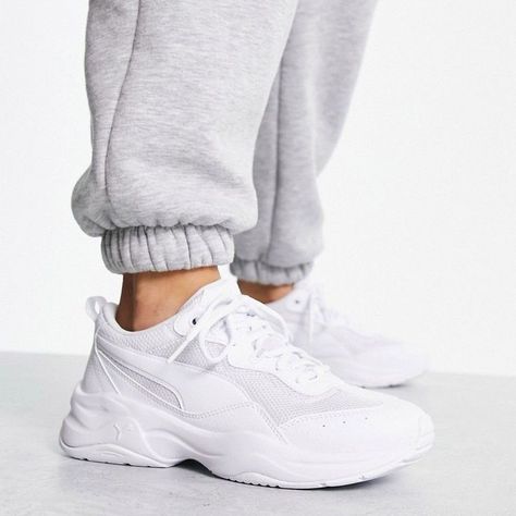 Comfortable and stylish, the perfect addition to any outfit #whitesneakers #minimaliststyle #casualfashion Puma Cilia Outfit, Puma Cilia, Puma Sneakers Womens, Chunky Sneakers Outfit, White Chunky Sneakers, Homecoming Shoes, Sneaker Outfits Women, White Pants Women, White Puma