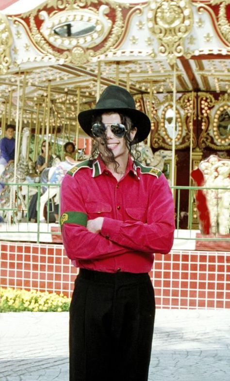 Harry Benson, Neverland Ranch, Michael Jackson Neverland, Hee Man, Michael Jackson Smile, Joseph Jackson, Michael Jackson Bad, Michael Jackson Pics, King Of Pop