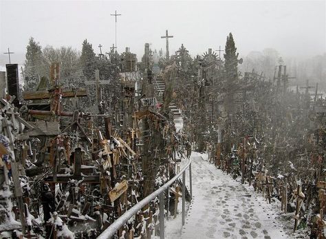 Hill Of Crosses, Halloween Attractions, Blue Hole, Strange Places, Scary Places, Gothic Architecture, Travel Alone, Abandoned Places, Places Around The World