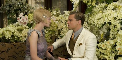 The Great Gatsby (2013) 49 Of The Most Beautiful Movie Shots To Ever Be Filmed Great Gatsby Movie, The Great Gatsby Movie, Flapper Costume Halloween, Gatsby Movie, The Great Gatsby 2013, Flapper Halloween, Green Movie, Colleen Atwood, Daisy Buchanan