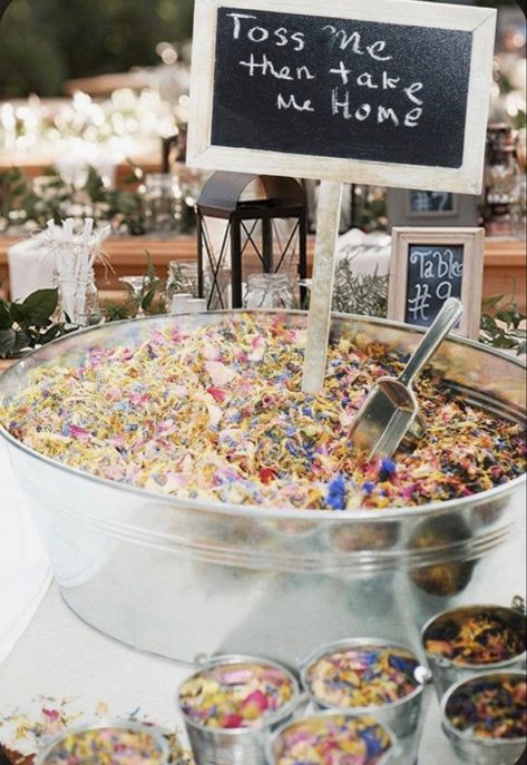 Wedding Bucket, Wedding Toss, House Farm, Flower Confetti, Confetti Wedding, Wedding Exits, Boda Mexicana, Sustainable Wedding, Future Wedding Plans