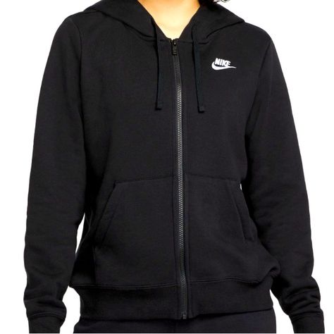 Nike 3xl (Has Never Been Worn ) Nike Hoodie Outfit, Black Nike Jacket, Nike Women Outfits, Large Hoodie, Nike Sportswear Women, Nike Fleece, Women's Sportswear, Nike Zip Up, Hoodie Outfit