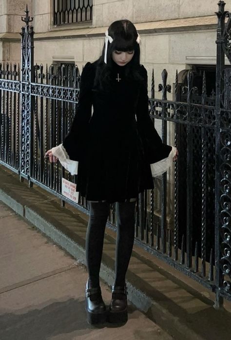 Goth Preppy Aesthetic, Date Outfit Ideas Dress, Gothic Female Outfit, Goth Christmas Outfit Winter, J Goth Outfits, Warm Gothic Outfits, Goth Bloomers Outfit, Babydoll Goth Aesthetic, Goth Doll Outfit