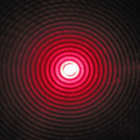 10 games: wave model of light, based on NGSS standards. Engage students with curricula games on the wave model of light! Diffraction Of Light, Light Experiments, Physics Textbook, Physics Concepts, Light Science, Science Games, Kuantan, Proof Of Concept, Circle Light