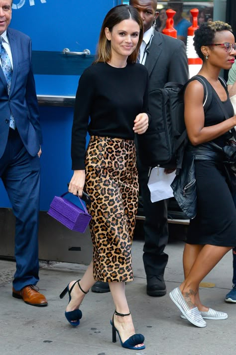 Bussines Clothing, Rachel Bilson Style, Zoe Hart, Leopard Print Pencil Skirt, Pencil Skirt Outfits, Red Carpet Outfits, Cheap Jacket, Rachel Bilson, Kendall Jenner Outfits