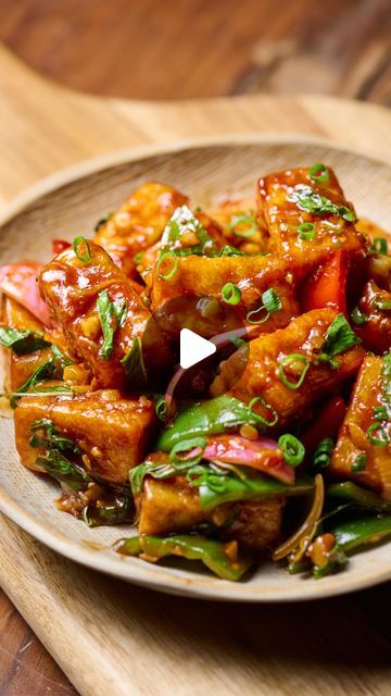 Chilli Paneer Recipe Video, Indo Chinese Recipes, Crispy Recipes, Chilli Recipe, Chilli Paneer, Chilli Recipes, Food Lab, Paneer Recipes, Chinese Recipes