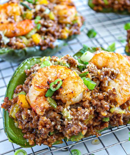 Stuffed Bell Peppers Ground Beef, Cajun Comfort Food, Sausage Stuffed Jalapenos, Classic Stuffed Peppers, Louisiana Dishes, Sausage Shrimp, Shrimp Stuffed, Louisiana Seafood, Shrimp Sausage