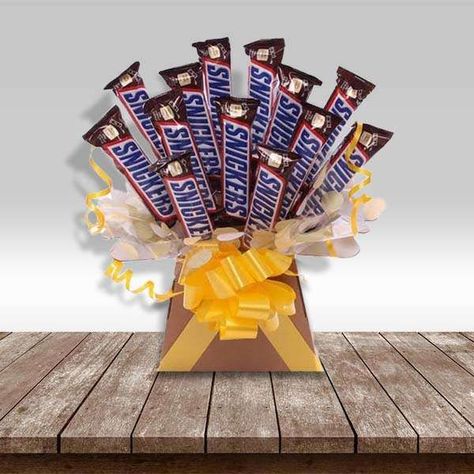 Snickers Chocolate, Birthday Chocolate, Birthday Chocolates, Chocolate Bouquet, Chocolate Lover, Chocolate Gifts, Delicious Chocolate, Lovers And Friends, Chocolate Lovers