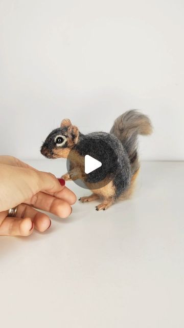 Marina Gorjanc on Instagram: "Hey how are you?
Here is a video tutorial of a special squirrel🥰
.
.
.
#needlefeltedanimals #needlefeltedsquirrel #videoreel #reeltutorial #graysquirrel #beautifulanimals
#reeloftheday #realisticfelt #realizam #reelmice #reelsinstagram #lovewhatido #dowhatyoulove #dowhatmakesyouhappy #loveanimals" Squirrel Tail, Felt Projects, A Squirrel, Wet Felt, Needle Felted Animals, What Makes You Happy, Felting Projects, Video Tutorial, Needle Felting