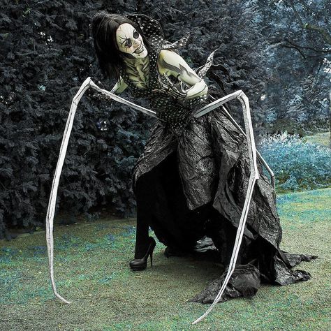 Beldam Costume, Other Mother Cosplay, Other Mother Coraline, The Other Mother, Coraline Costume, Coraline Aesthetic, Spider Costume, Other Mother, Horror Make-up