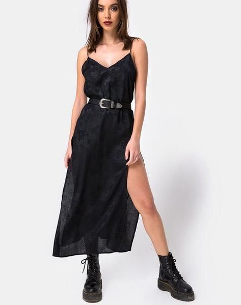 21fe5b8ba755eeaece7a450849876228desc41774251ri Rocker Chic Style, Black Satin Slip Dress, Rocker Look, Insta Outfits, Black Dress Outfits, Black Women Fashion, Glam Rock, Womens Fashion Casual, Look Fashion