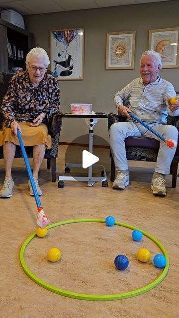 8,426 likes, 97 comments - bewegen.is.leven on November 21, 2023: "BALL FISHING! 🟡🔵 They are very enthusiastic, aren't they? 😃💪💛 @bewegen.is.leven ..." Bridal Shower Games Funny, Senior Living Activities, Nursing Home Activities, Senior Games, Creative Arts Therapy, Elderly Activities, Senior Activities, Wacky Hair Days, Wacky Hair