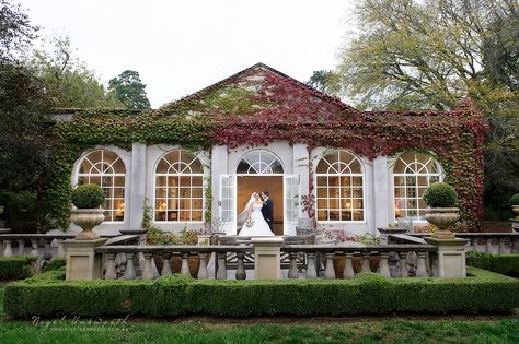 Milton Park Country House Wedding. Bowral Southern Highlands. Image: Nigel Unsworth Photography www.nigelunsworth.com.au Classic Wedding Themes, Highlands Wedding, Highland Wedding, Country House Wedding, Country House Hotels, Southern Highlands, Model Shoot, Inexpensive Wedding Venues, Park Models