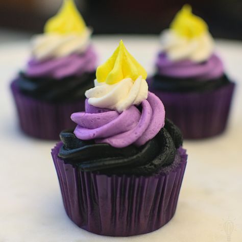 Ube Black Sesame & Lemon Cupcakes (Gluten-Free) Ube Muffins, Ube Desserts Recipes Easy, Ube Cupcakes Moist Recipe, Ube Paste Desserts, Easy Ube Dessert, Black Sesame Dessert, Lemon Cupcake Recipe, Ube Recipes, Purple Food Coloring