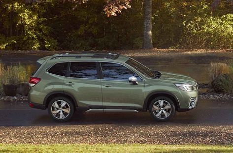 The Best Cars for Senior Drivers Green Subaru, Subaru Forester Xt, Volvo Xc60, Subaru Outback, Subaru Forester, Cars Organization, Cute Cars, Car Review, Fuel Efficient