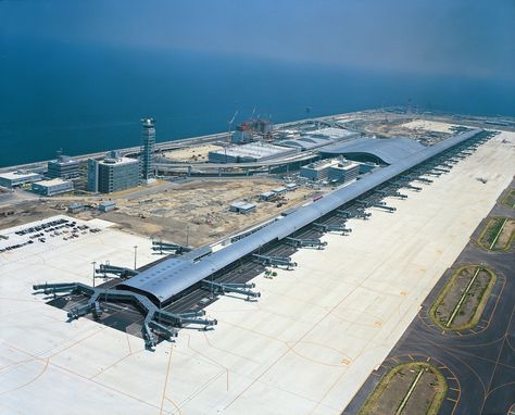 Kansai Airport, Kansai International Airport, Road Trip Places, Airport Design, Airline Logo, Airports Terminal, Passenger Aircraft, Airport Photos, Tropical Resort