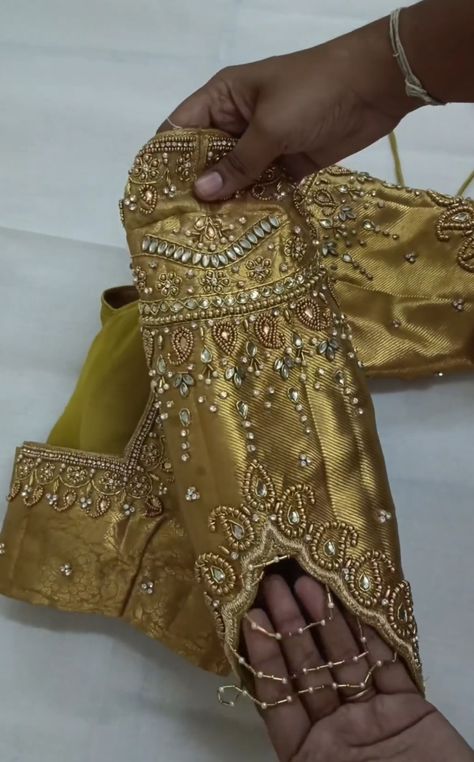 Golden Bridal Blouse Designs, Gold Work Embroidery Blouse, Grand Blouse Designs For Marriage, Thalambralu Saree, Golden Blouse Designs, Gold Blouse Designs, Green Blouse Designs, Latest Bridal Blouse Designs, Blouse Designs Catalogue