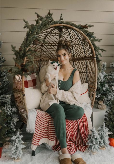 #Christmas #Christmasphotography #christmas2023 #cozyvibes #dog #eggchair #holidayseason #aesthetic #petphotography #dogchristmas Egg Chair Photoshoot, Chair Photoshoot, Peacock Chair, Portrait Photoshoot, Christmas Photoshoot, Christmas Minis, Egg Chair, Christmas Pictures, Egg