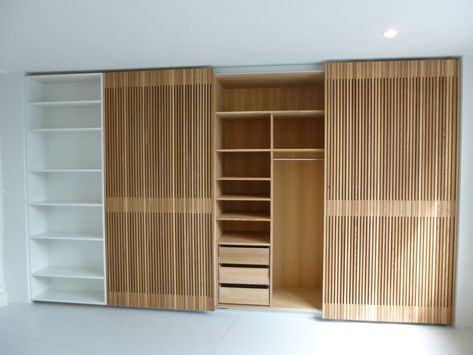 Creating A Capsule Wardrobe, Wardrobe Revamp, Tiny Loft, Wardrobe Room, Japanese Interior Design, Bedroom Closet Design, Wardrobe Furniture, Built In Furniture, Sliding Doors Interior