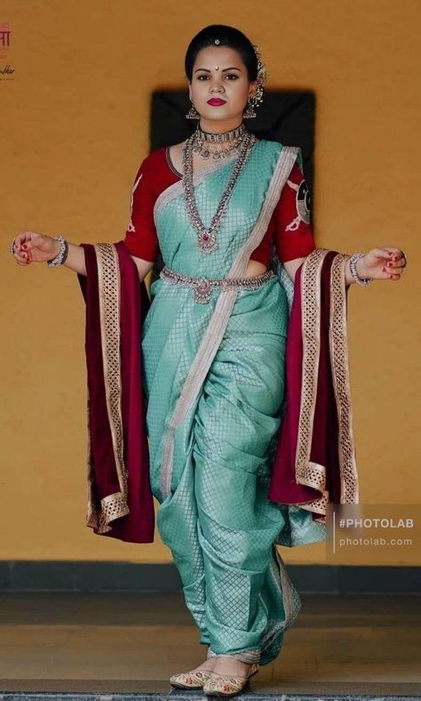 Nauvari Kasta Saree, Kasta Saree Look, Nawari Saree Look, Navwari Look, Maharashtra Traditional Dress, Navvari Sadi Look, Navari Saree Look, Navwari Saree, Maharashtrian Look