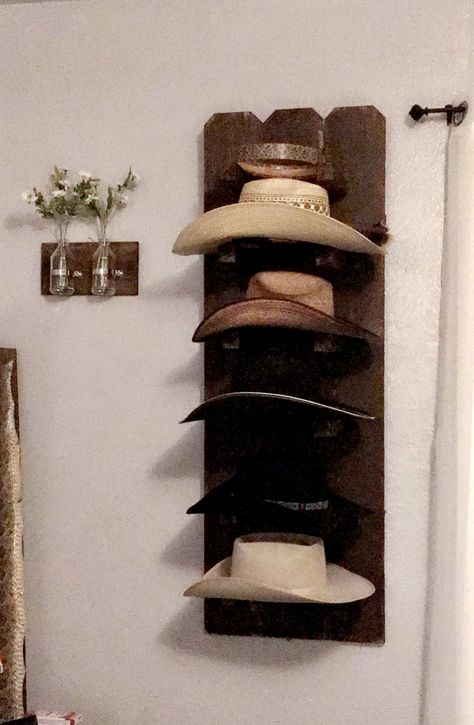 Welded Cowboy Hat Racks, Cowboy Hat Hooks Diy, Displaying Cowboy Hats, Rustic Cowboy Hat Rack, Western Hat Display, How To Store Cowboy Hats, Western Hat Rack Ideas, Cowboy Hat Rack Diy Wall Mount, Cowboy Hat Rack For Truck