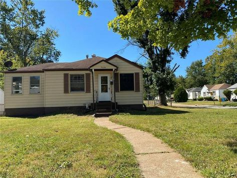 7420 PLEASEWAY DR
ST LOUIS, MO 63136
3 Bedrooms 2 Bathroom $650 Rent
1085 square feet

RENT TO OWN LOW INCOME HOUSE FOR RENT. LOW INCOME HOUSE FOR RENT
Great opportunity for homeowner or investor. Located in Country Club Hills.

Rent To Own House Rent. Call Only: (888) 943-8587
#renttoown #rent #lowincome #badcredit #lowcredit #lowcreditscore #houseforrent #homeforrent
#rent2own #3bedrooms #2bathroom #2bedrooms #newrenovated #furnishedhouserent #decoratedhouse Low Income House, Low Income Housing, Photo Collage Design, Army Pics, House For Rent, New Photo Download, How To Get Clients, Phone Wallpaper For Men, Low Income