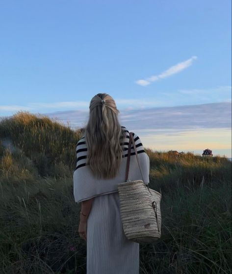 Coastal Granddaughter Style, Coastal Granddaughter Outfits, Sweden Aesthetic, Impress Your Crush, Coastal Fall, England Summer, Coastal Aesthetic, Pumpkin Patch Outfit, Coastal Granddaughter