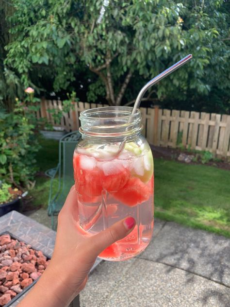 watermelon and cucumber transform water into this refreshing (and pretty) drink! Melon Water, Dream Asthetic, Watermelon Water, Happy 23rd Birthday, Fruit Infused Water, 23rd Birthday, Red Wall, Pretty Drinks, Fruit Infused