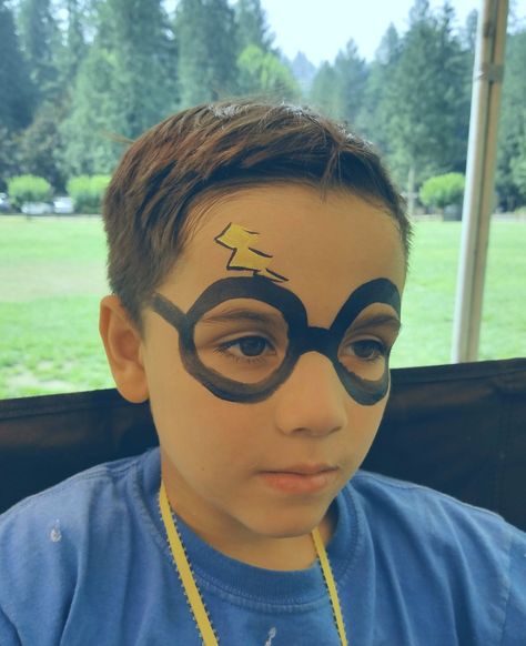 Lighting Bolt Face Paint, Harry Potter Face Paint, Harry Potter Realistic Lightning Scar, Dramatic Lightning Face, Scar Face Paint, Harry Potter Lightning Bolt Scar, Lightning Bolt Makeup Eye, Harry Potter Lightning, Disney Face Painting