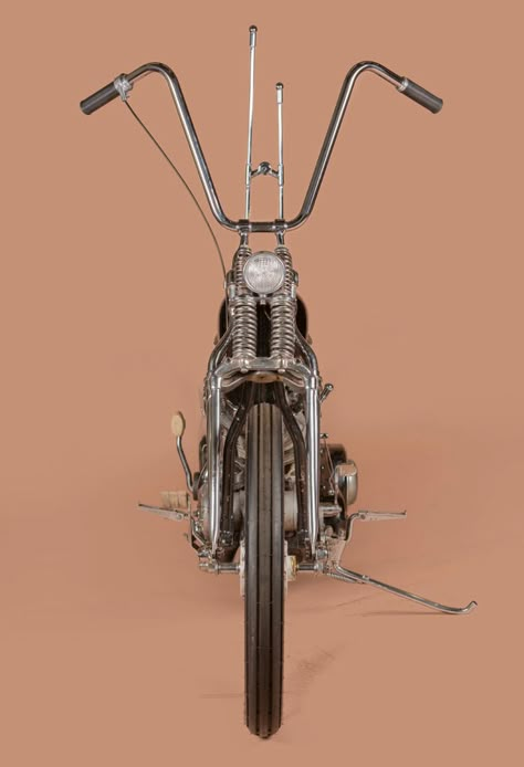 Harley Davidson Chopper Old School, Biker Portrait, Motorcycle Reference, Panhead Chopper, Harley Davidson Engines, Old School Motorcycles, Harley Panhead, Old School Chopper, Harley Davidson Panhead