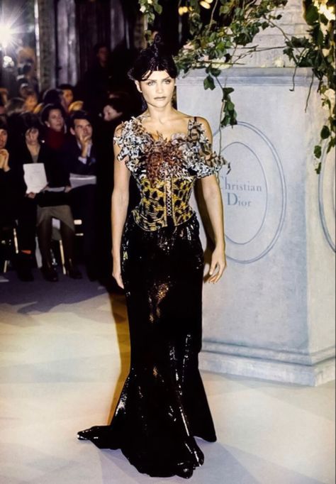 Dior Collection, Vintage Runway, Christian Dior Haute Couture, Helena Christensen, Dior Haute Couture, Christian Dior Couture, Dior Couture, Couture Runway, Future Fashion