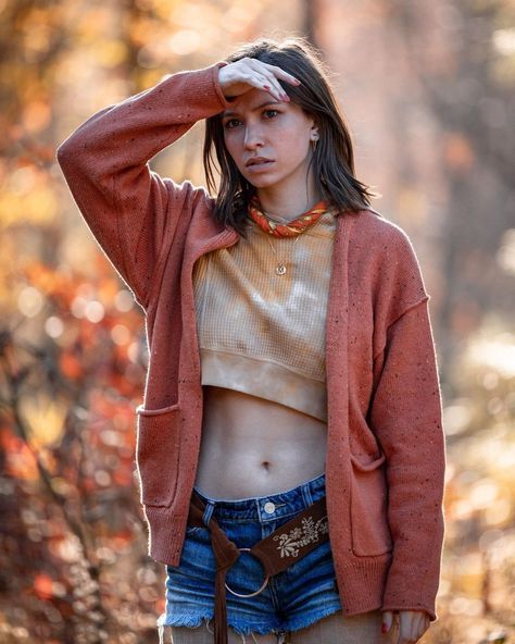 Enid Twd, Katelyn Nacon, The Most Beautiful Woman, Belly Dance Dress, Fashionista Art, Film Serie, Beautiful Woman, The Walking Dead, Cut And Style