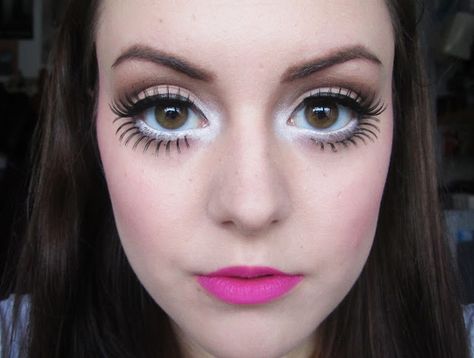 Kittenmoustache: Doll Face Tutorial Diy Doll Eyes, Perfect Makeup Tutorial, Doll Makeup Halloween, Porcelain Doll Makeup, Big Eyes Makeup, Big Doll, Pale Makeup, Doll Halloween Costume, Doll Eye Makeup