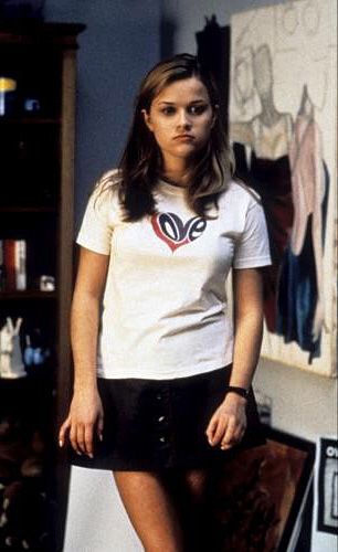 Reese Witherspoon Fear Outfits, Reese Witherspoon Young, Fear 1996, 90s Movies Fashion, Women Of The 90s, Seattle Center, 90s Inspired Outfits, Good Vibrations, Mark Wahlberg