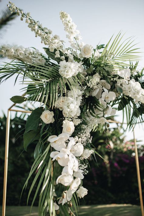 Wedding Flower Arrangements Tropical, Tulum Style Wedding Decor, Modern Tropical Wedding Florals, Wedding Flowers For Arch, White And Blue Tropical Bouquet, Coconut Leaves Decoration Wedding, Jungle Wedding Flowers, Cancun Wedding Flowers, All White Tropical Wedding